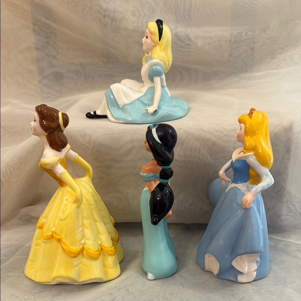 Disney VTG Ceramic Figurines - Picture 7 of 8